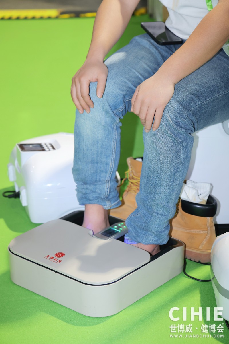 北京健康展现场体验中8.JPG 北京健康展现场体验中8.JPG